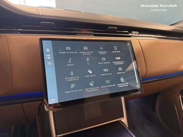 Land Rover Range Rover 3.0 P460e 460ch PHEV Autobiography SWB — photo 16