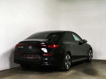Mercedes CLA 250 NIGHT — photo 2