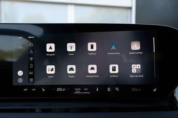 Audi Q6 E-tron S-LINE — photo 26