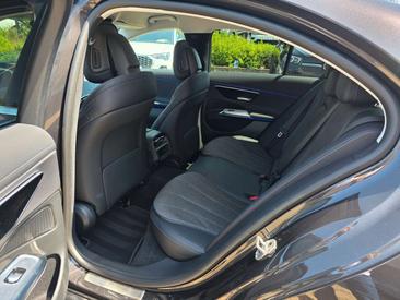 Mercedes Classe E 220 Avantgarde — photo 23