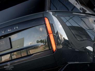 Land Rover Range Rover 3.0 P460e Autobiography PHEV — photo 10