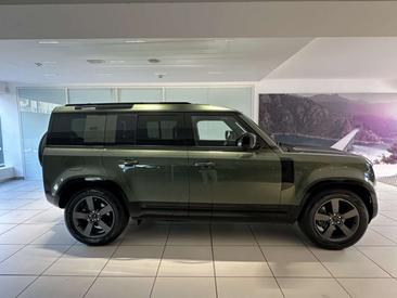 Land Rover Defender 110 X-Dynamic SE Awd 3.0d Mhev 200cv Auto — photo 5