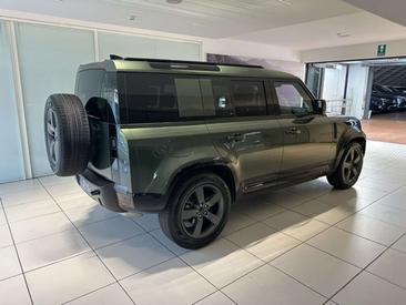 Land Rover Defender 110 X-Dynamic SE Awd 3.0d Mhev 200cv Auto — photo 6