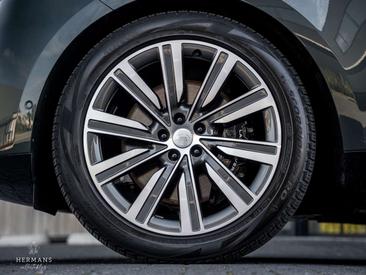 Land Rover Range Rover 3.0 P460e Autobiography PHEV — photo 14