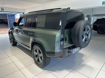 Land Rover Defender 110 X-Dynamic SE Awd 3.0d Mhev 200cv Auto — photo 8