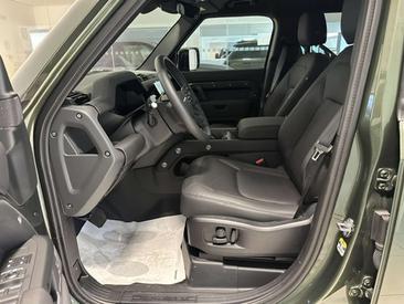 Land Rover Defender 110 X-Dynamic SE Awd 3.0d Mhev 200cv Auto — photo 14