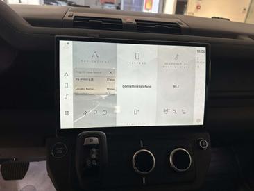 Land Rover Defender 110 X-Dynamic SE Awd 3.0d Mhev 200cv Auto — photo 19