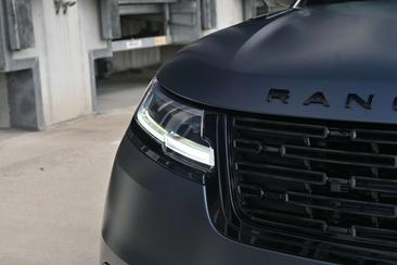 Land Rover Range Rover Velar Belgravia Edition Satin PHEV 2.0 P400e AWD — photo 11