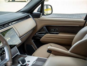 Land Rover Range Rover 3.0 P460e Autobiography PHEV — photo 28