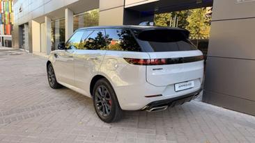 Land Rover Range Rover Sport Dynamic SE 3.0 I6 PHEV — photo 2