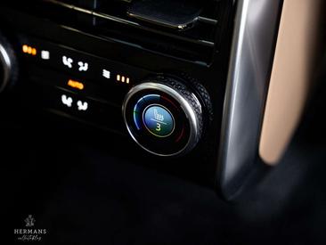Land Rover Range Rover 3.0 P460e Autobiography PHEV — photo 32