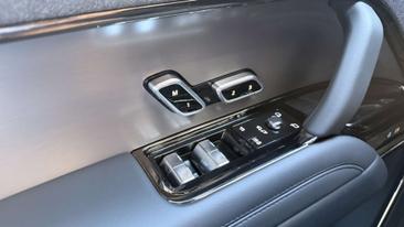 Land Rover Range Rover Sport Dynamic SE 3.0 I6 PHEV — photo 12