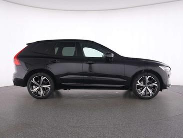 Volvo XC60 B5 Plus — photo 11