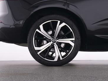 Volvo XC60 B5 Plus — photo 22