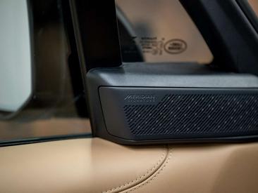 Land Rover Range Rover Autobiography 3.0 P550e PHEV — photo 35