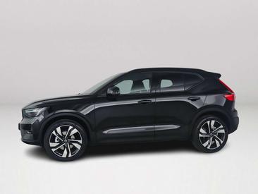 Volvo XC40 B4 Plus — photo 2