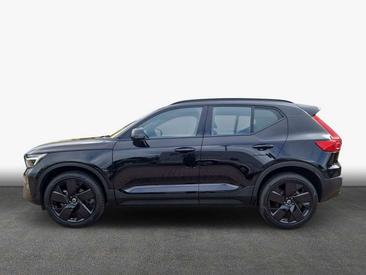 Volvo XC40 B3 Plus — photo 2