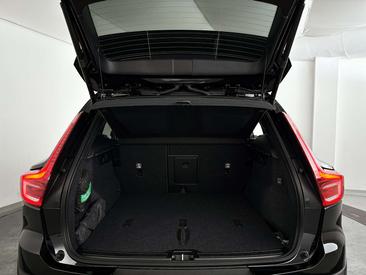 Volvo XC40 B4 Plus — photo 13