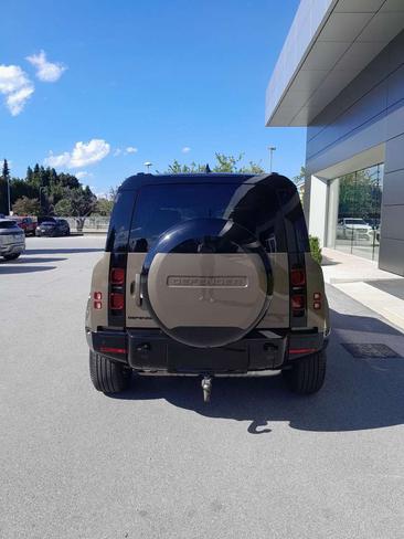 Land Rover Defender 110 X-Dynamic SE AWD Auto. 3.0D I6 200 — photo 7