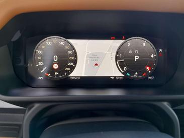 Land Rover Defender 110 X-Dynamic SE AWD Auto. 3.0D I6 200 — photo 12