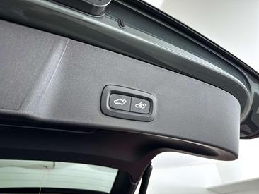 Volvo XC40 B4 Plus — photo 14