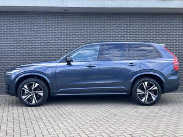 Volvo XC90 T8 Recharge R-Design — photo 18