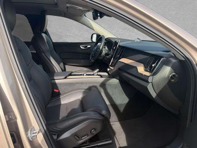 Volvo XC60 B5