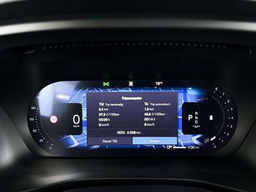 Volvo XC40 B4 Plus — photo 18