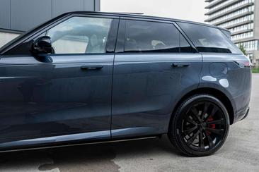 Land Rover Range Rover Sport 3.0 P460e Dynamic HSE PHEV Bleu — photo 10
