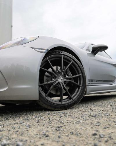 Porsche 718 Cayman T