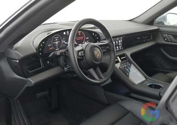 Porsche Taycan — photo 10