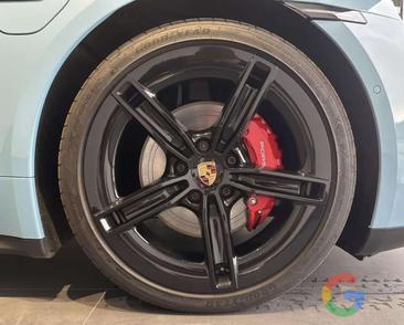 Porsche Taycan 4S — photo 6