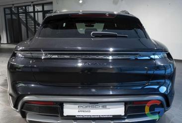 Porsche Taycan — photo 2