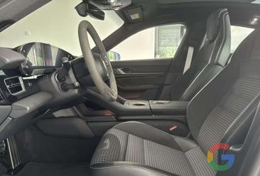 Porsche Taycan 4S — photo 8