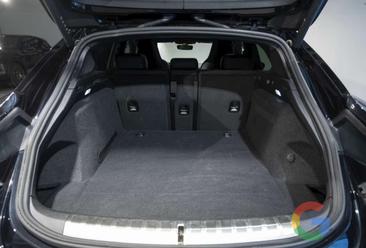 Porsche Taycan — photo 5