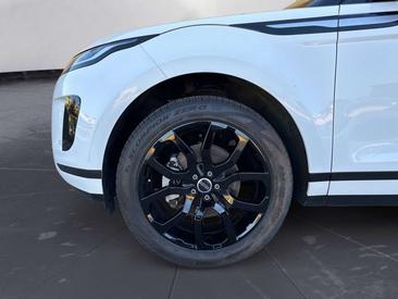 Land Rover Range Rover Evoque 2.0D I4 150CV DINAMIC Edition — photo 8