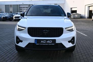 Volvo XC40 B4 Plus — photo 9