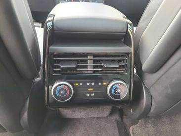 Land Rover Range Rover Sport FirstEdition Hybrid — photo 11