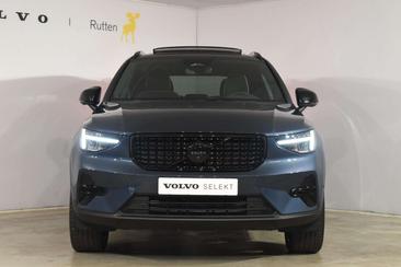 Volvo XC40 B4 Plus — photo 10