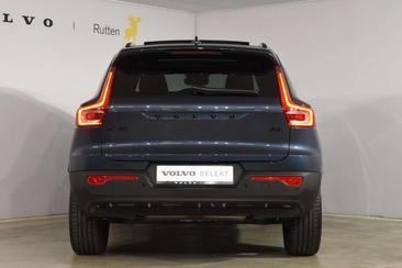 Volvo XC40 B4 Plus — photo 11