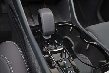 Volvo XC40 B4 Plus — photo 9
