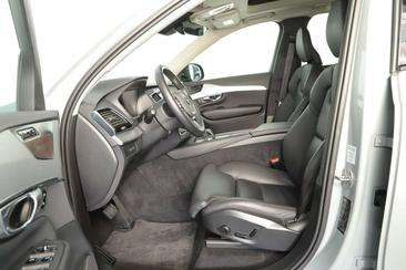 Volvo XC90 T8 Recharge Plus — photo 11