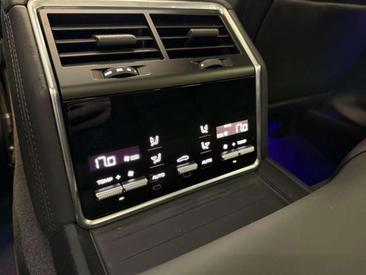 Porsche Panamera II E-Hybrid — photo 14
