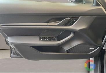Porsche Taycan 4S — photo 14