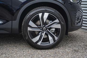 Volvo XC40 B4 Plus — photo 7