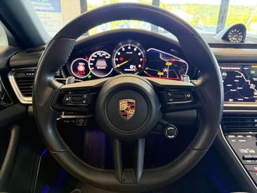 Porsche Panamera II E-Hybrid — photo 17