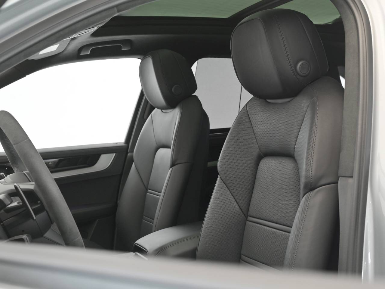 Porsche Cayenne III ph2 Turbo E-Hybrid - 2023 - Joinsteer - #12