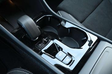 Volvo XC40 B4 Plus — photo 25