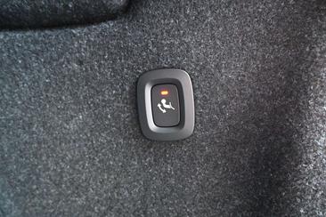 Volvo XC40 B4 Plus — photo 27