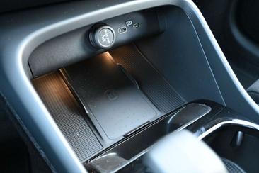 Volvo XC40 B4 Plus — photo 22